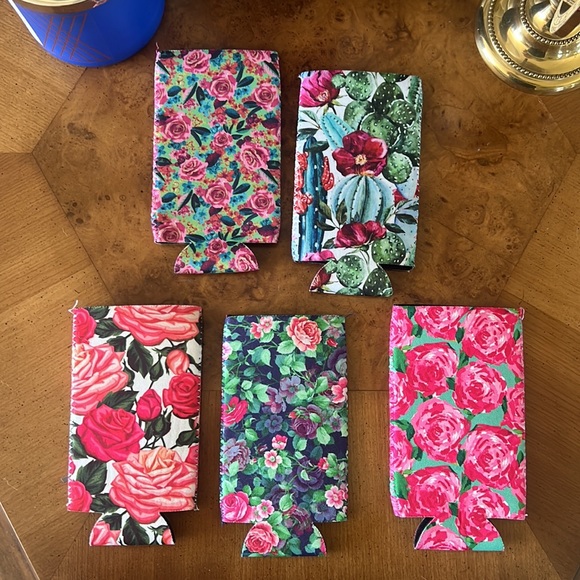 🎰5/$20 Set of Five Slim Can Coozies - Picture 2 of 2